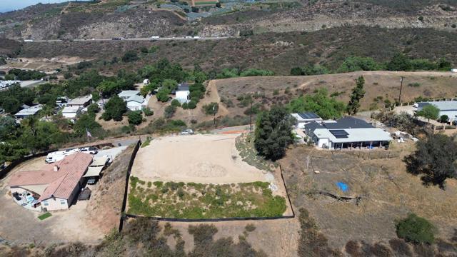 31445 Palos Verdes Drive, Escondido CA: https://media.crmls.org/mediaz/94be4cad-8664-48b7-b3e6-77a5524a6488.jpg