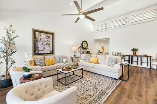 178 Gran Via, Palm Desert, CA 92260