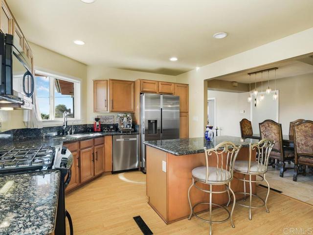 Detail Gallery Image 16 of 67 For 511 Hilltop Dr, Chula Vista,  CA 91910 - 3 Beds | 2 Baths