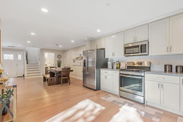 423 Douglas Place, San Jose CA: https://media.crmls.org/mediaz/94bf37b6-9710-49c0-8d4e-063a5c23eb88.jpg