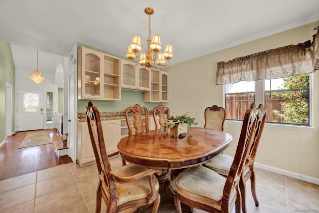 2010 Palsero Ave, Escondido CA: https://media.crmls.org/mediaz/94bf89a6-aeae-49c3-acd7-9976f525183c.jpg