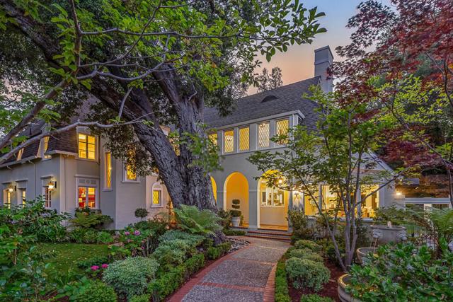 12791 Normandy Lane, Los Altos Hills CA: https://media.crmls.org/mediaz/94c06249-f077-40fb-98b0-239594f52fd3.jpg
