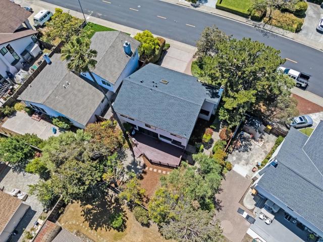 354 Port Royal Avenue, Foster City CA: https://media.crmls.org/mediaz/94c14b64-4791-4ca2-841f-772aa04447f5.jpg