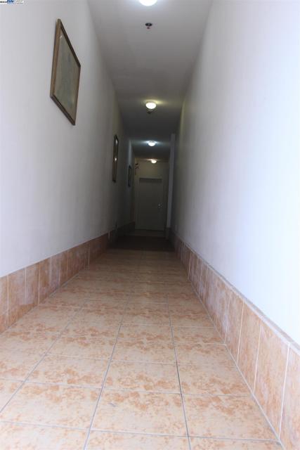 5020 Mission Street, San Francisco CA: https://media.crmls.org/mediaz/94c1d247-dbd0-4c69-9493-30afb26b7c80.jpg