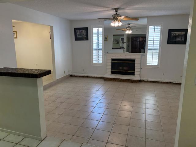 43705 Warner Trail, Palm Desert CA: https://media.crmls.org/mediaz/94c202fc-5233-41b5-a9d5-9a9fb2792daa.jpg