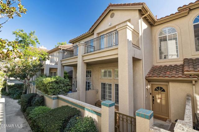 610 Warwick Avenue, Thousand Oaks, California 91360, 2 Bedrooms Bedrooms, ,2 BathroomsBathrooms,Condominium,For Sale,Warwick,225001041