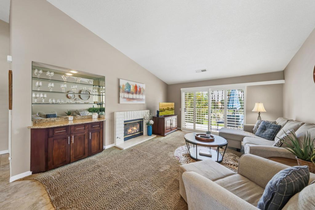 290 Vista Royale Circle W