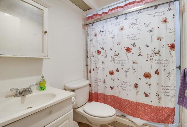Detail Gallery Image 15 of 27 For 1408 Ebbs St, San Diego,  CA 92114 - 3 Beds | 1 Baths