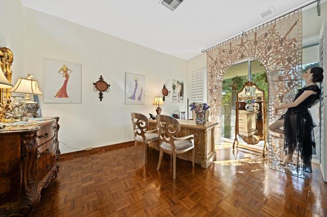 Image 28 of 43 For 42 Fincher Way