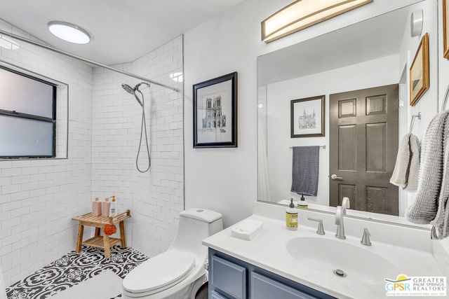 25181 Gail Drive, Idyllwild CA: https://media.crmls.org/mediaz/94c51a78-f3c6-4bff-b042-13fedb65d7bc.jpg