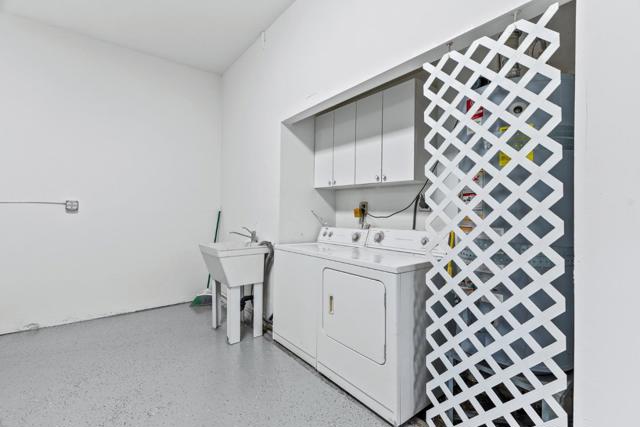1105 Valota Road, Redwood City CA: https://media.crmls.org/mediaz/94c52520-758e-4840-b129-28074fe9a696.jpg