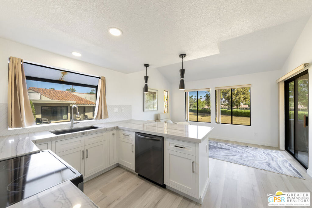 MLS #25608305PS image #11