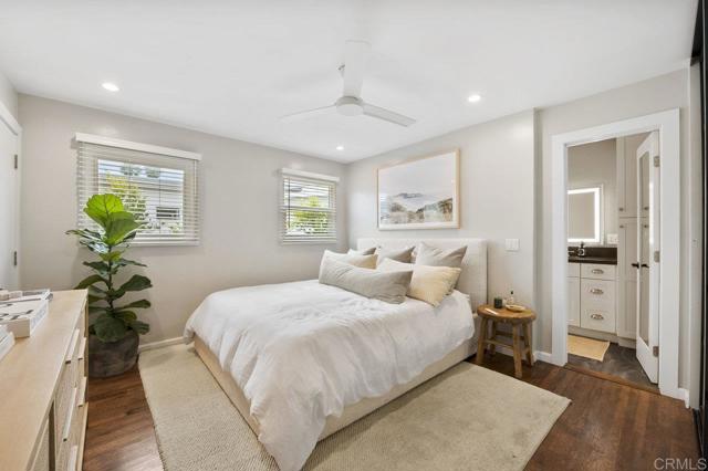 1105 Evergreen Drive, Encinitas CA: https://media.crmls.org/mediaz/94c61b8e-789a-4f74-92d5-a908d8ea6735.jpg