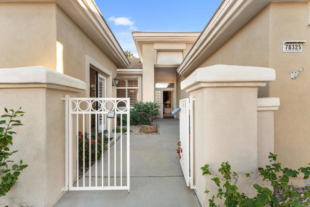 78325 Cloveridge Way, Palm Desert CA: https://media.crmls.org/mediaz/94c77486-76e3-4996-b71e-a0c7de863ecb.jpg
