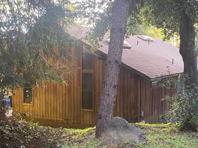 341 Metalwood Drive, Soquel CA: https://media.crmls.org/mediaz/94c7ed38-d738-4867-a1b4-b2d4c63d63b8.jpg