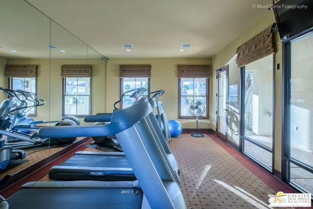 57410 Via Vista Vista, La Quinta CA: https://media.crmls.org/mediaz/94c8452d-f63f-49a2-8f07-3eb61fa24840.jpg