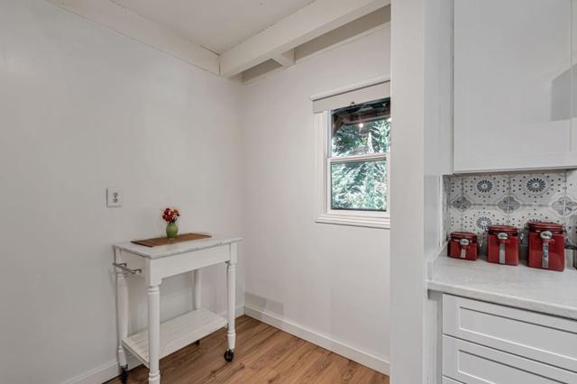 13380 Debby Lane, Boulder Creek CA: https://media.crmls.org/mediaz/94c86e34-60a3-427f-9462-a0ce0c79b03b.jpg