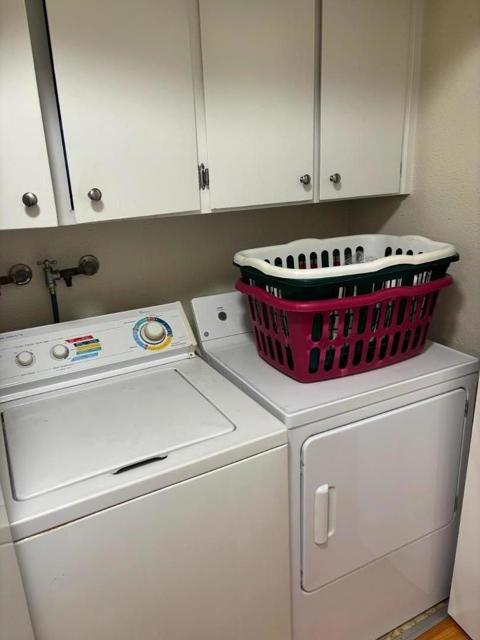 4983 Edgar Court, San Jose CA: https://media.crmls.org/mediaz/94ca4a05-d1c4-41b7-b0ba-8c62149d1552.jpg