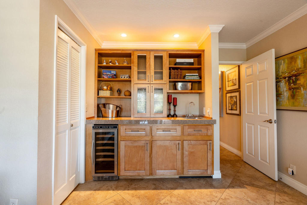 MLS #219138901DA image #21