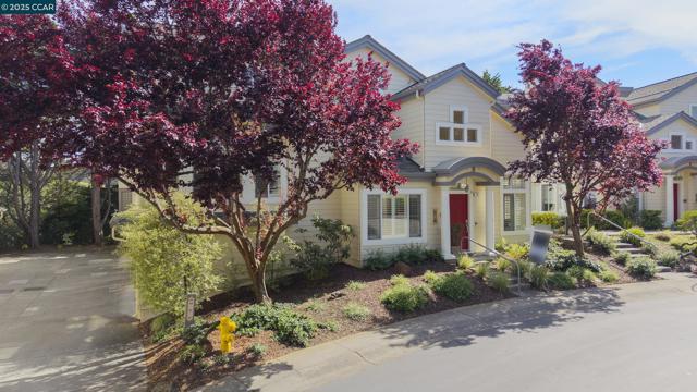 43 Patrick Way, Half Moon Bay CA: https://media.crmls.org/mediaz/94caf02a-ab94-42fb-83de-8bc2169c7559.jpg