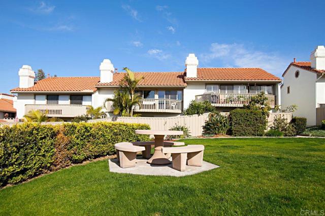 Detail Gallery Image 34 of 35 For 6673 Corte Maria, Carlsbad,  CA 92009 - 3 Beds | 2 Baths