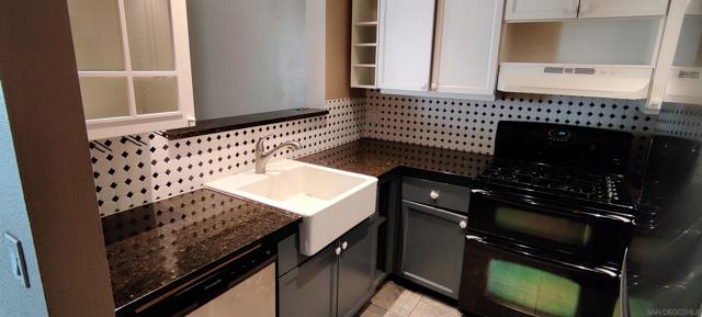 Image 8 of 12 For 701 Kettner Blvd  95