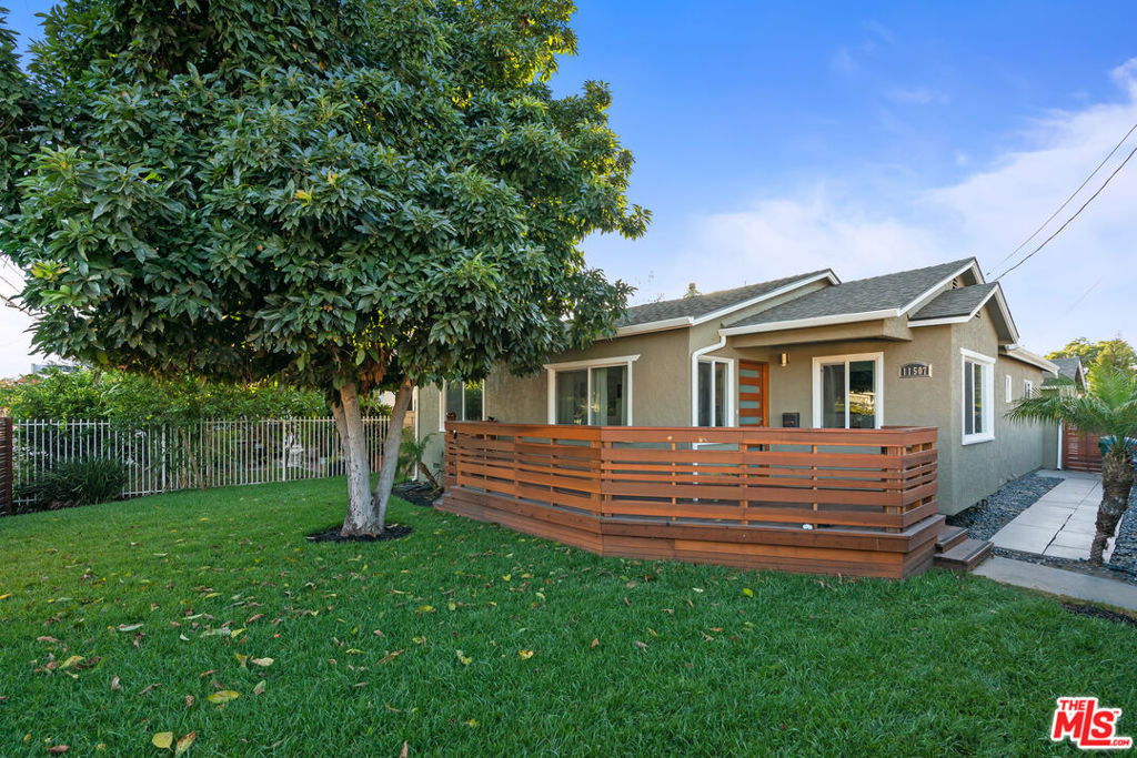 11507 Braddock Drive, Culver City, CA 90230