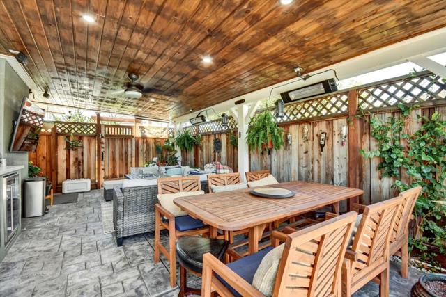 163 Roxbury, Santa Clara CA: https://media.crmls.org/mediaz/94cbee56-d664-4278-af4f-be2465b069b2.jpg