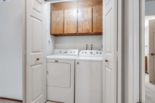 22135 Sevilla Rd, Hayward CA: https://media.crmls.org/mediaz/94cc91db-207d-4d77-8e00-de1f7472ce65.jpg