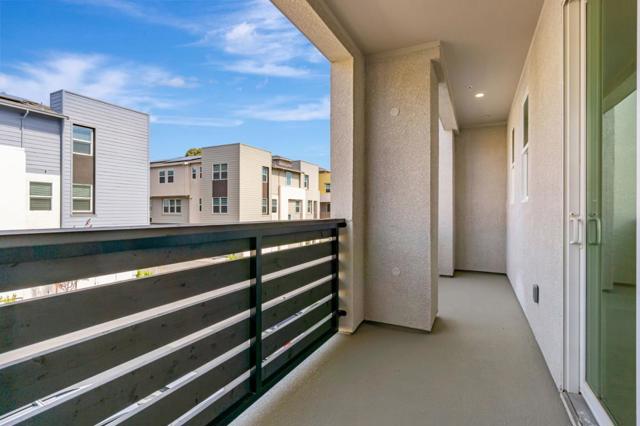 2102 Ivory Terrace, San Ramon CA: https://media.crmls.org/mediaz/94cdc9c1-f746-404b-8913-4bea8cfbc07d.jpg