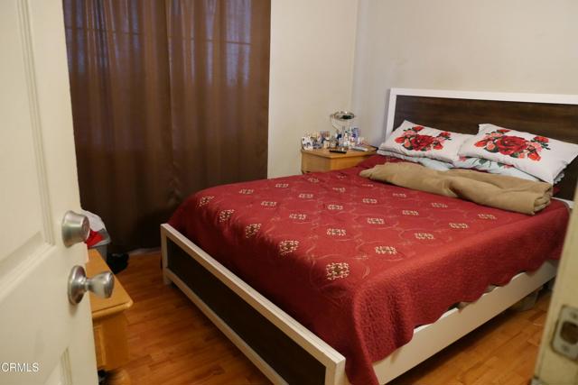 397 Hupa Street, Ventura CA: https://media.crmls.org/mediaz/94ceb15b-f7a4-4514-a692-02a58ce4aae0.jpg