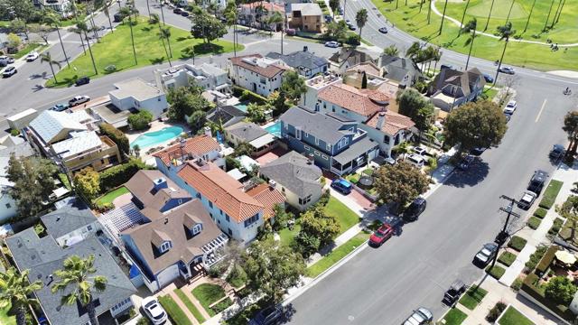 Image 5 of 51 For 823 San Luis Rey Avenue