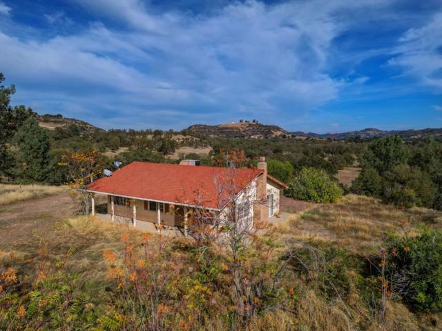 4505 4 X Ranch Road, Burson CA: https://media.crmls.org/mediaz/94ced142-c028-44b3-9e77-c67d1e3228d6.jpg