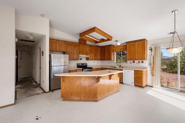 4505 4 X Ranch Road, Burson CA: https://media.crmls.org/mediaz/94d193b8-3ae9-4fe8-98f9-13ab0c567f06.jpg