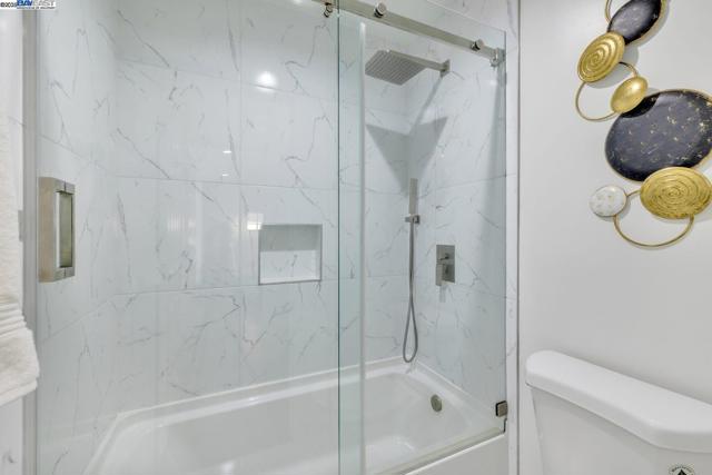 Image 29 of 45 For 2834 White Acres Dr