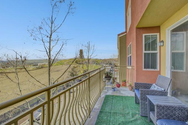 2988 Grassina Street, San Jose CA: https://media.crmls.org/mediaz/94d6a1f2-0c9c-4d58-9d38-f07f7e6c3d5c.jpg