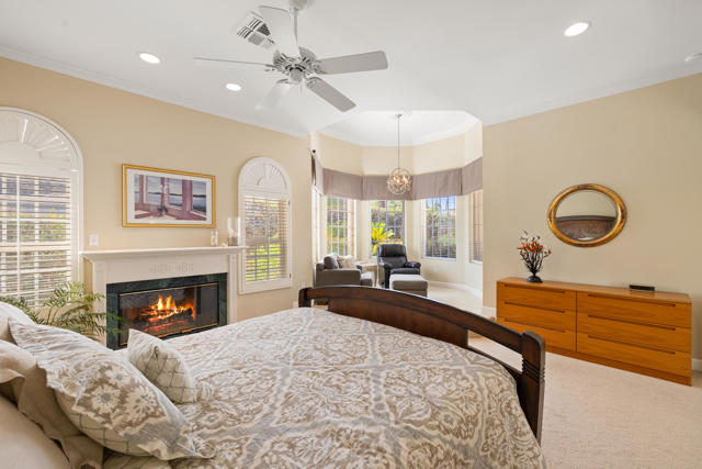 77312 Coyote Creek Path, Indian Wells CA: https://media.crmls.org/mediaz/94d6d196-5765-43f5-aa03-3490fc50179c.jpg