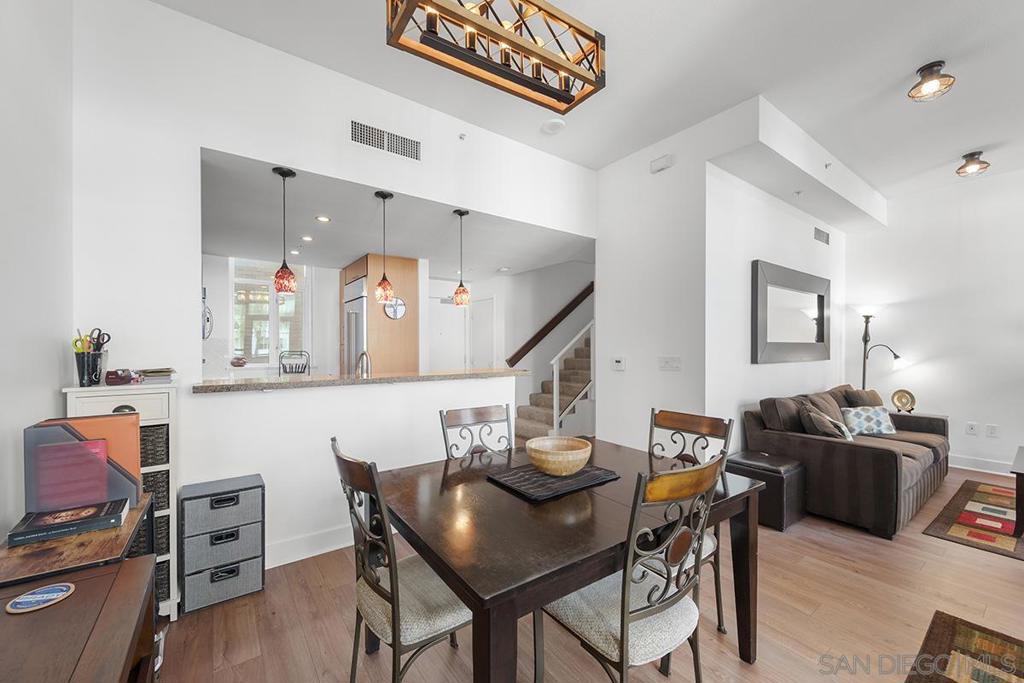 325 7th Ave - photo 13