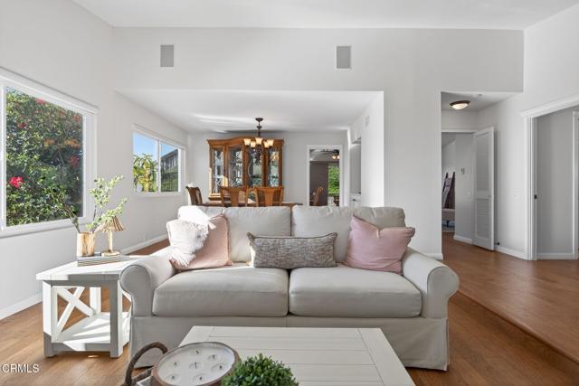 Detail Gallery Image 12 of 65 For 501 High Point Dr, Ventura,  CA 93003 - 4 Beds | 2/1 Baths