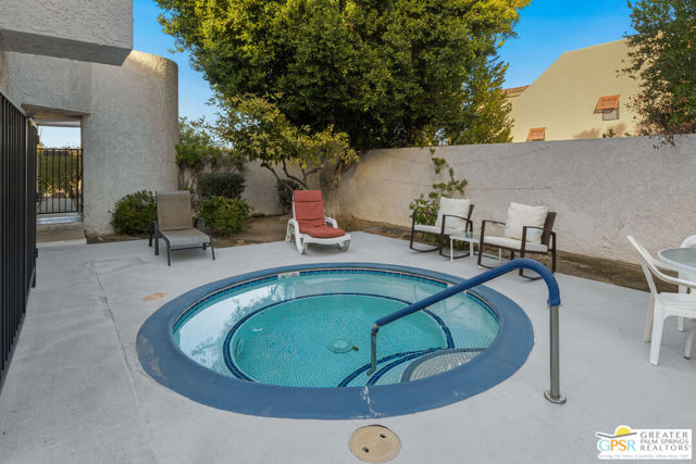 280 S Avenida Caballeros #108, Palm Springs, CA 92262