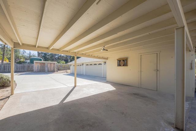 204 San Benancio Road, Salinas CA: https://media.crmls.org/mediaz/94d92846-f0b4-4919-8206-0ed200d73411.jpg