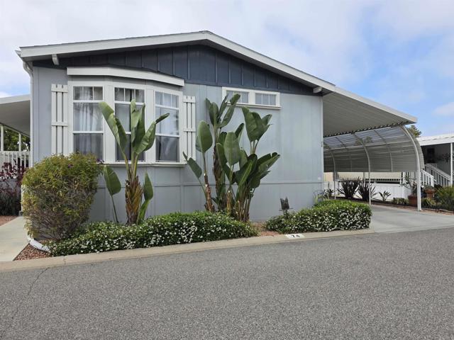 Detail Gallery Image 1 of 1 For 200 N El Camino Real #74,  Oceanside,  CA 92058 - 3 Beds | 2 Baths