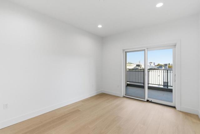 560 El Camino Real, San Carlos CA: https://media.crmls.org/mediaz/94da1896-ab1b-471f-8648-03c5fde87a21.jpg