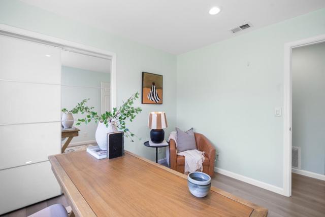 2293 Royaltree Circle, San Jose CA: https://media.crmls.org/mediaz/94da4da2-a57b-4d9b-8892-e2b03170ea71.jpg