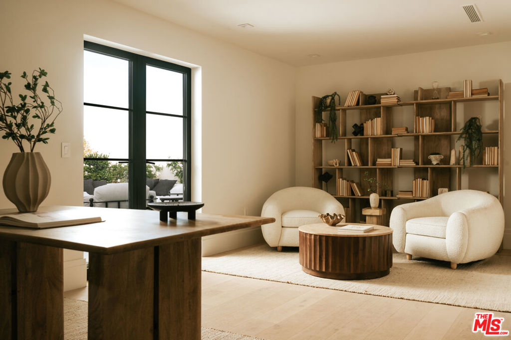 MLS #26854613 image #51