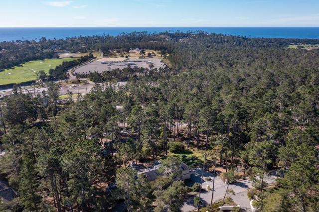 1424 Oleada Road, Pebble Beach CA: https://media.crmls.org/mediaz/94dbc706-3acb-4ffe-9ec6-f39843d2a0c8.jpg