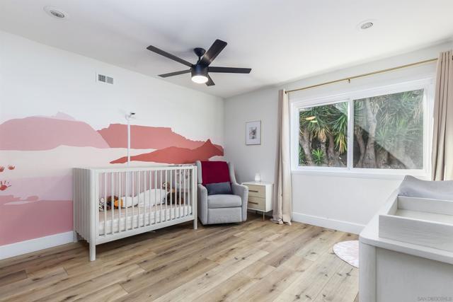 6641 Murray Park Dr, San Diego CA: https://media.crmls.org/mediaz/94dce58d-00cc-42d3-b374-c749c0d4a6e6.jpg