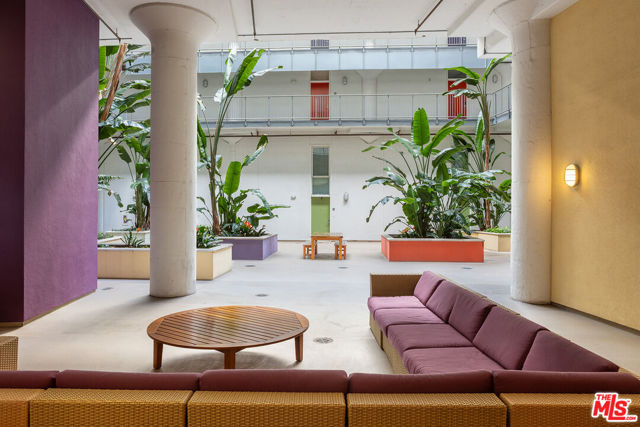 200 N San Fernando Road, Los Angeles CA: https://media.crmls.org/mediaz/94dcf1e5-6bb8-436b-b62c-24e111a29a69.jpg