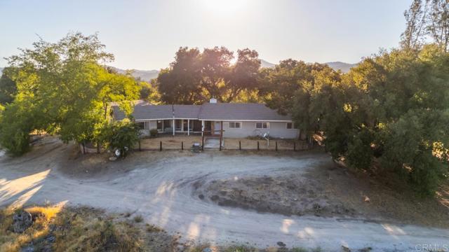 Detail Gallery Image 1 of 45 For 33805 Highway 94, Campo,  CA 91906 - 5 Beds | 3/2 Baths