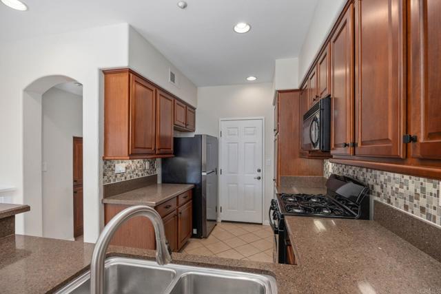 Detail Gallery Image 26 of 49 For 1235 Highbluff Ave, San Marcos,  CA 92078 - 3 Beds | 2/1 Baths